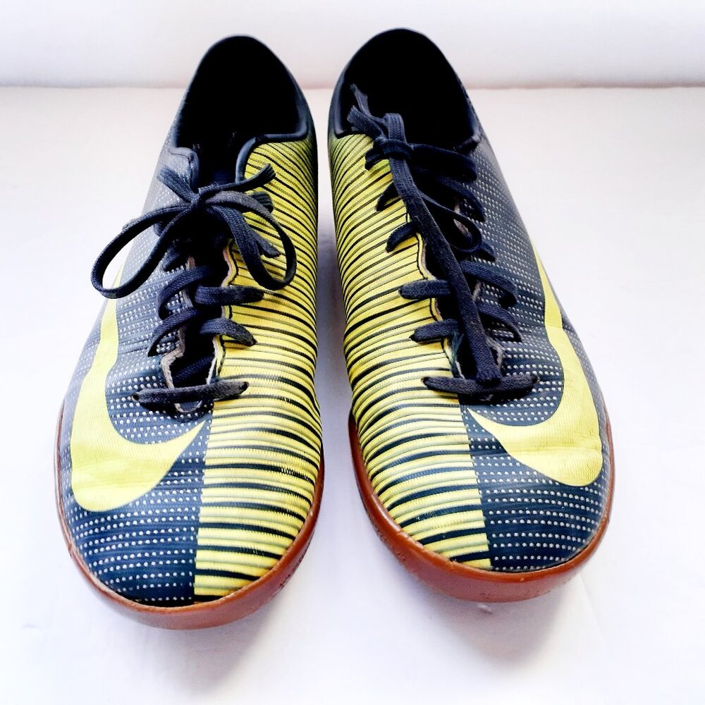 Nike Kids Shoes Mercurial Indoor Soccer Green 5 Youth